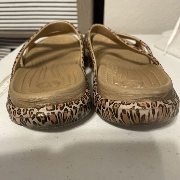 Crocs Leopard Cheetah Print Wedge Strappy Slides Sandals Size 7 - Picture 9 of 10